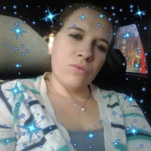 Meet your Posher, Angelia